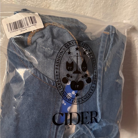 Cider Blue Denim Tie-Front Top size S - Picture 5 of 7